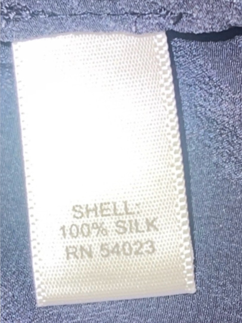 Banana Republic 100% Silk Navy Blue Henley Blouse Long Sleeve Top Size Small - Picture 8 of 8